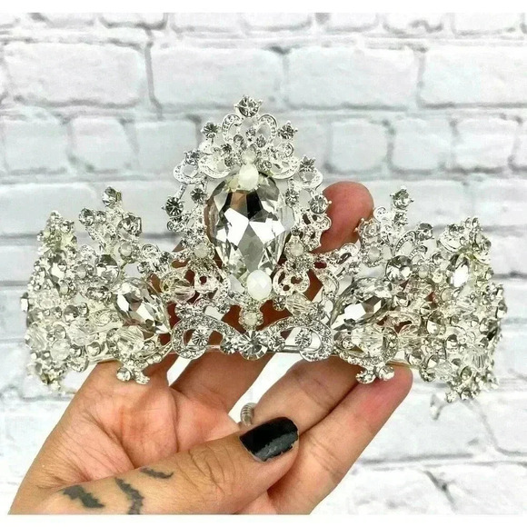 Clear Rhinestone Silver Tone Metal Tiara Crown Pearl Beaded Floral - Picture 5 of 16